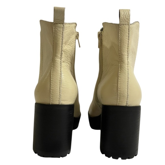 🎁SALE🎁LUCKY BRAND CREAM LEATHER LUG SOLE ANKLE BOOTS SZ 9 MED - Picture 4 of 14